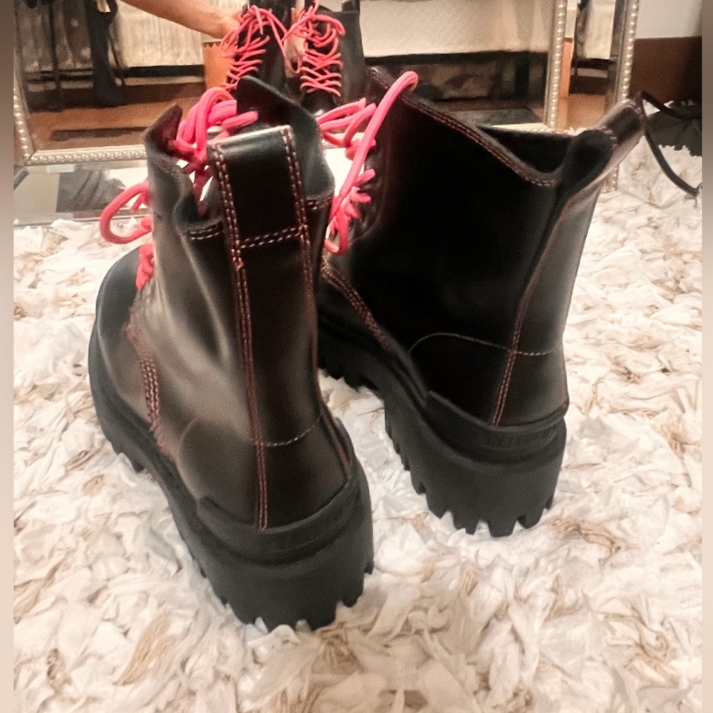 Balenciaga combat boots - Picture 3 of 3
